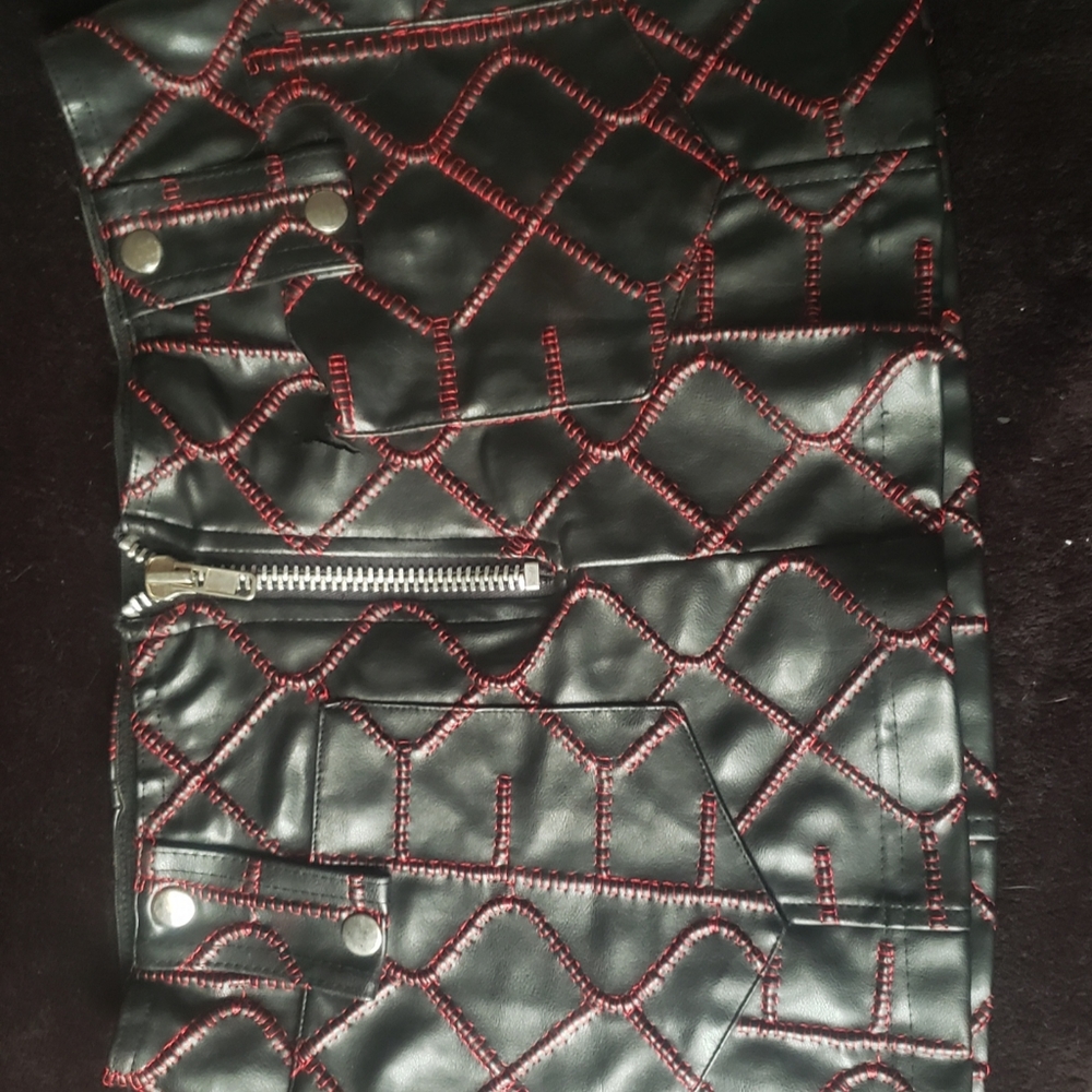 Lipservice black and red zip mini skirt